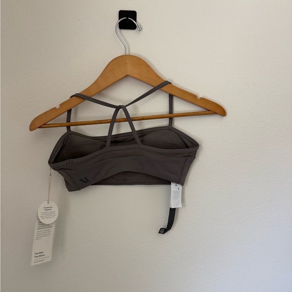 Vuori Hot Mesh Bra in Smoke - Picture 3 of 5